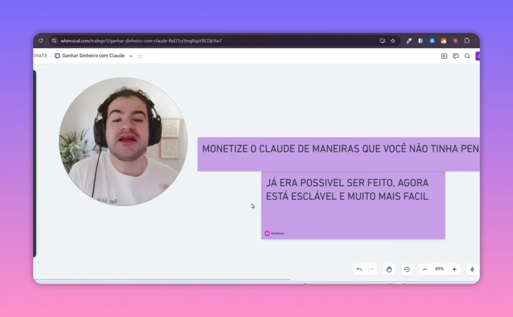 Tela do v&iacute;deo mostrando monetiza&ccedil;&atilde;o com Claude: &ldquo;MONETIZE O CLADUE&rdquo; e &ldquo;J&aacute; era poss&iacute;vel ser feito, agora est&aacute; escal&aacute;vel e muito mais f&aacute;cil&rdquo;